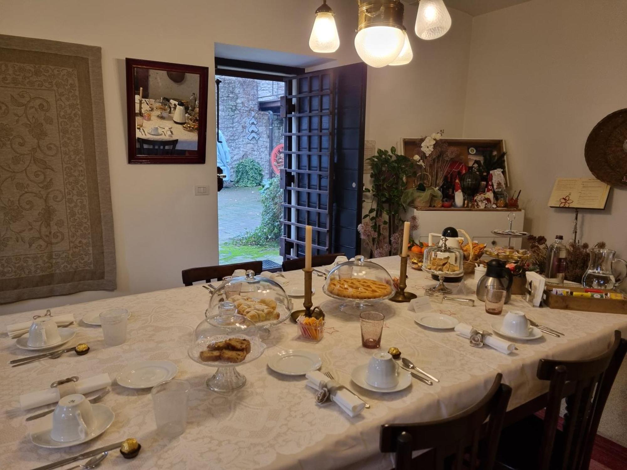 Casa Zia Cianetta Residenza Di Campagna Guest House Capodacqua  ภายนอก รูปภาพ
