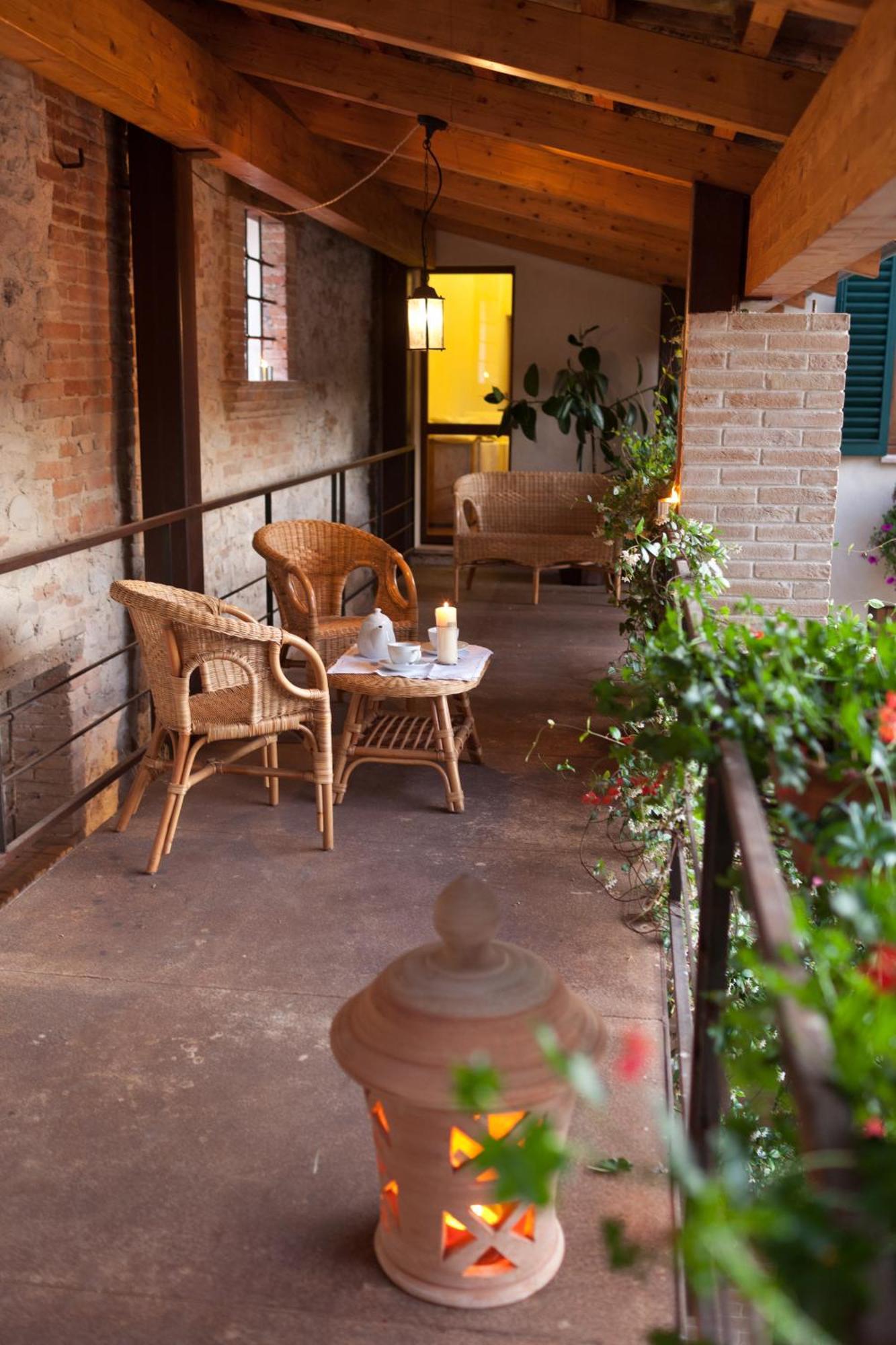Casa Zia Cianetta Residenza Di Campagna Guest House Capodacqua  ภายนอก รูปภาพ