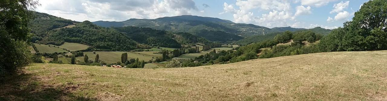 Casa Zia Cianetta Residenza Di Campagna Guest House Capodacqua  ภายนอก รูปภาพ