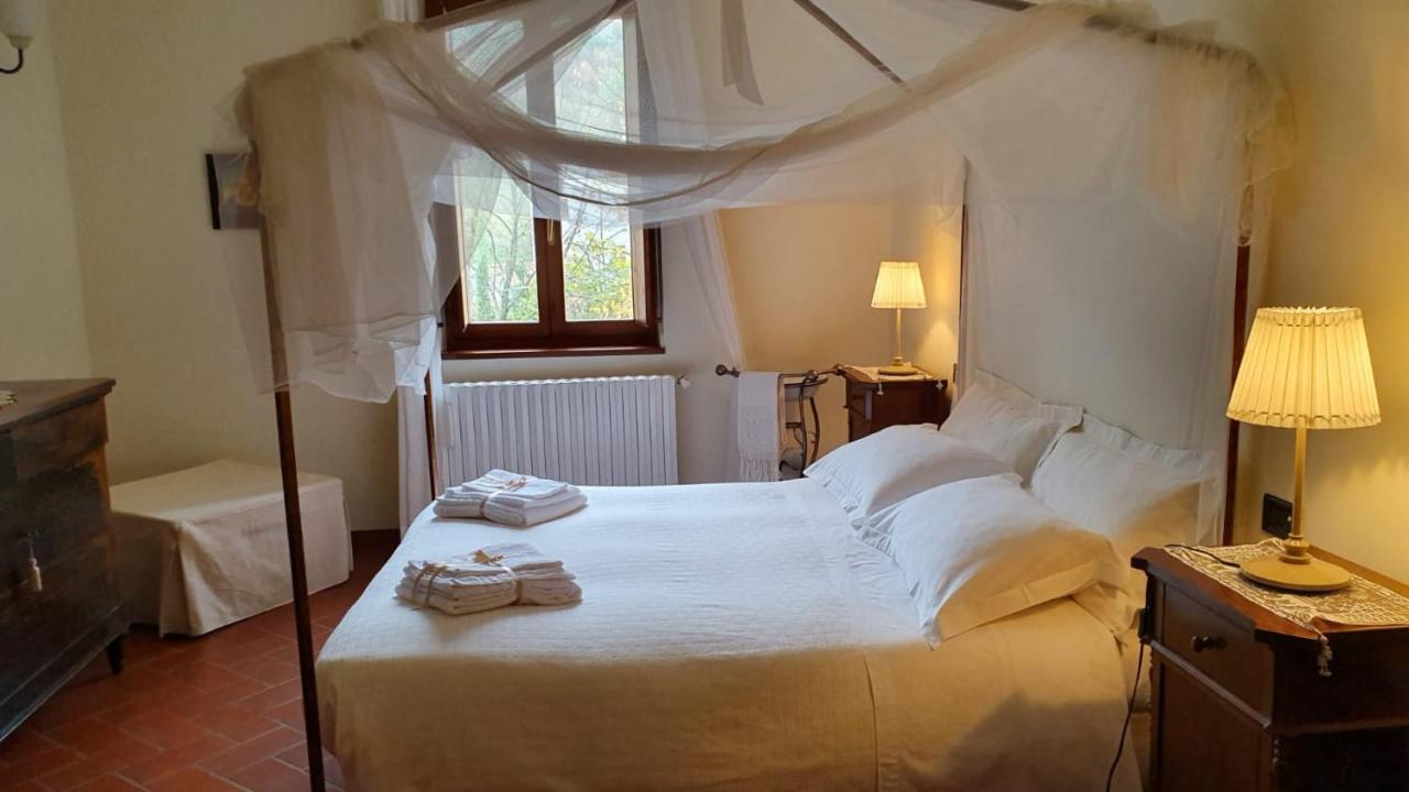 Casa Zia Cianetta Residenza Di Campagna Guest House Capodacqua  ภายนอก รูปภาพ